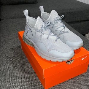 Nike | Shoes | 28 Air Max Flair 50 Wolf Grey Size 9 | Poshmark